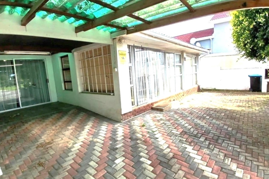 3 Bedroom Property for Sale in Aston Bay Eastern Cape
